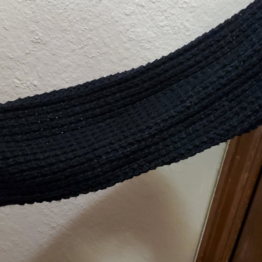 Sweater - Picture 3 of 3